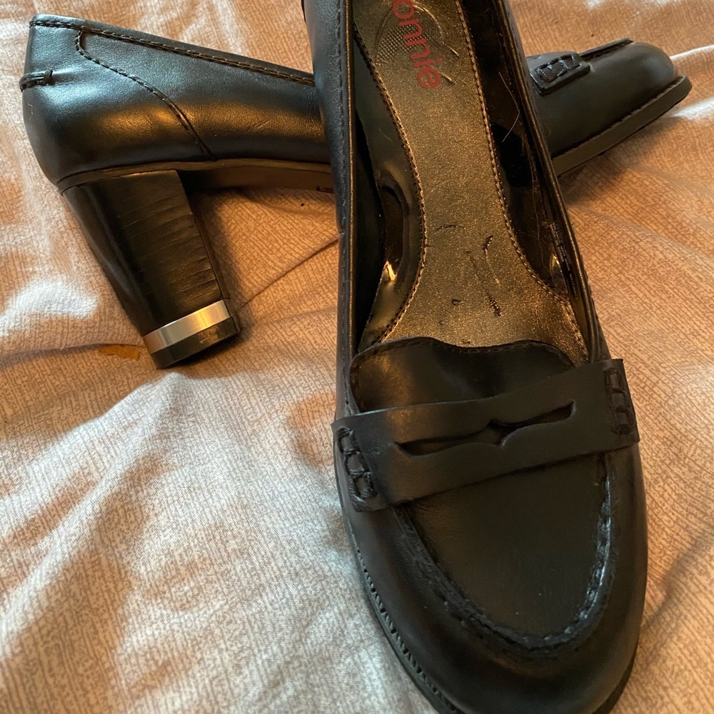 Connie shoes women’s Wendy